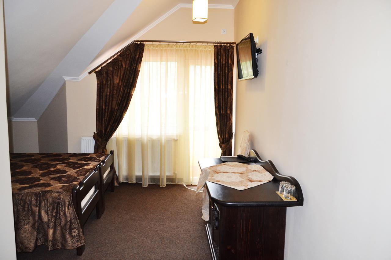 Golden Palace Дубовое Экстерьер фото