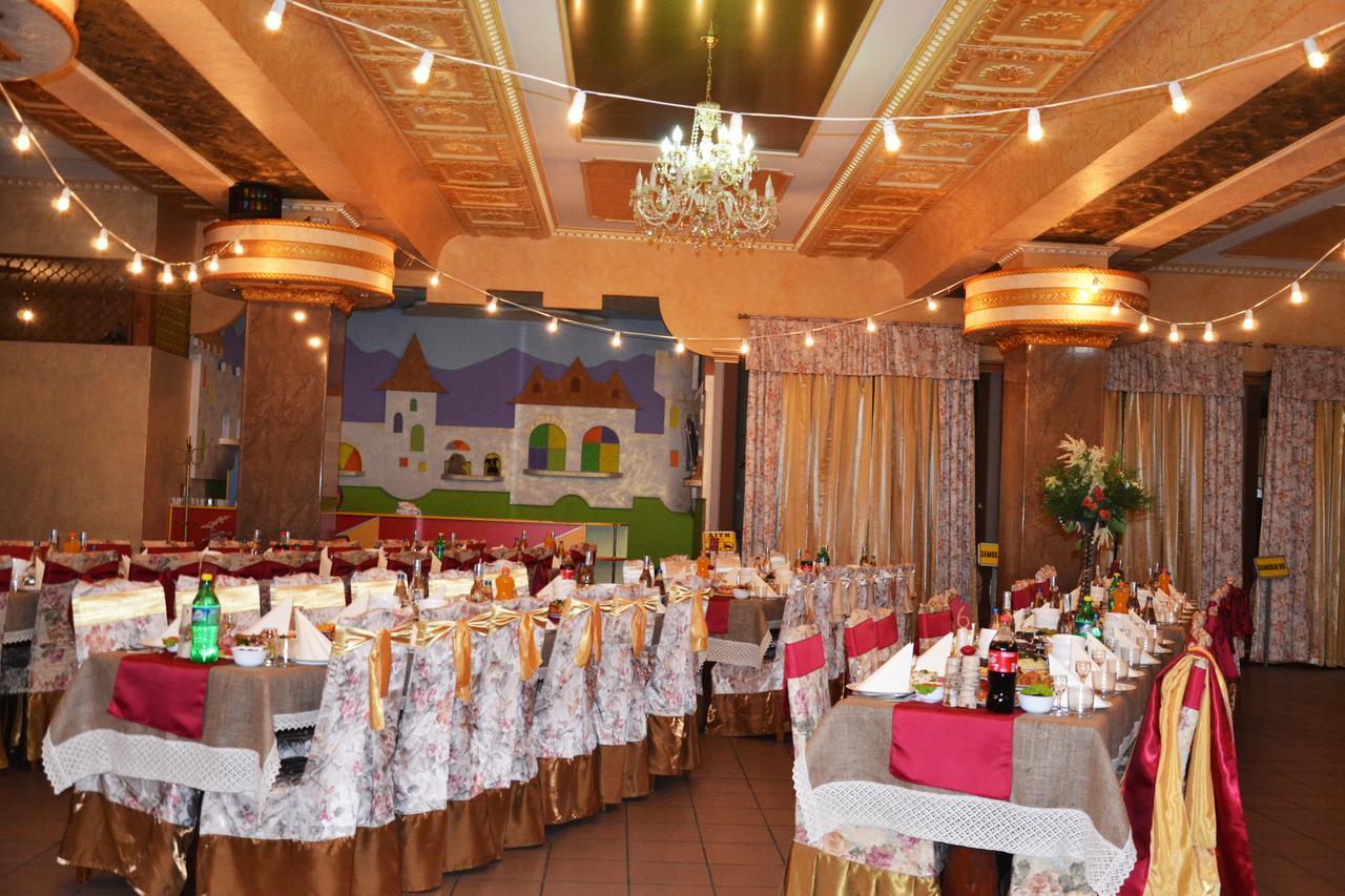 Golden Palace Дубовое Экстерьер фото