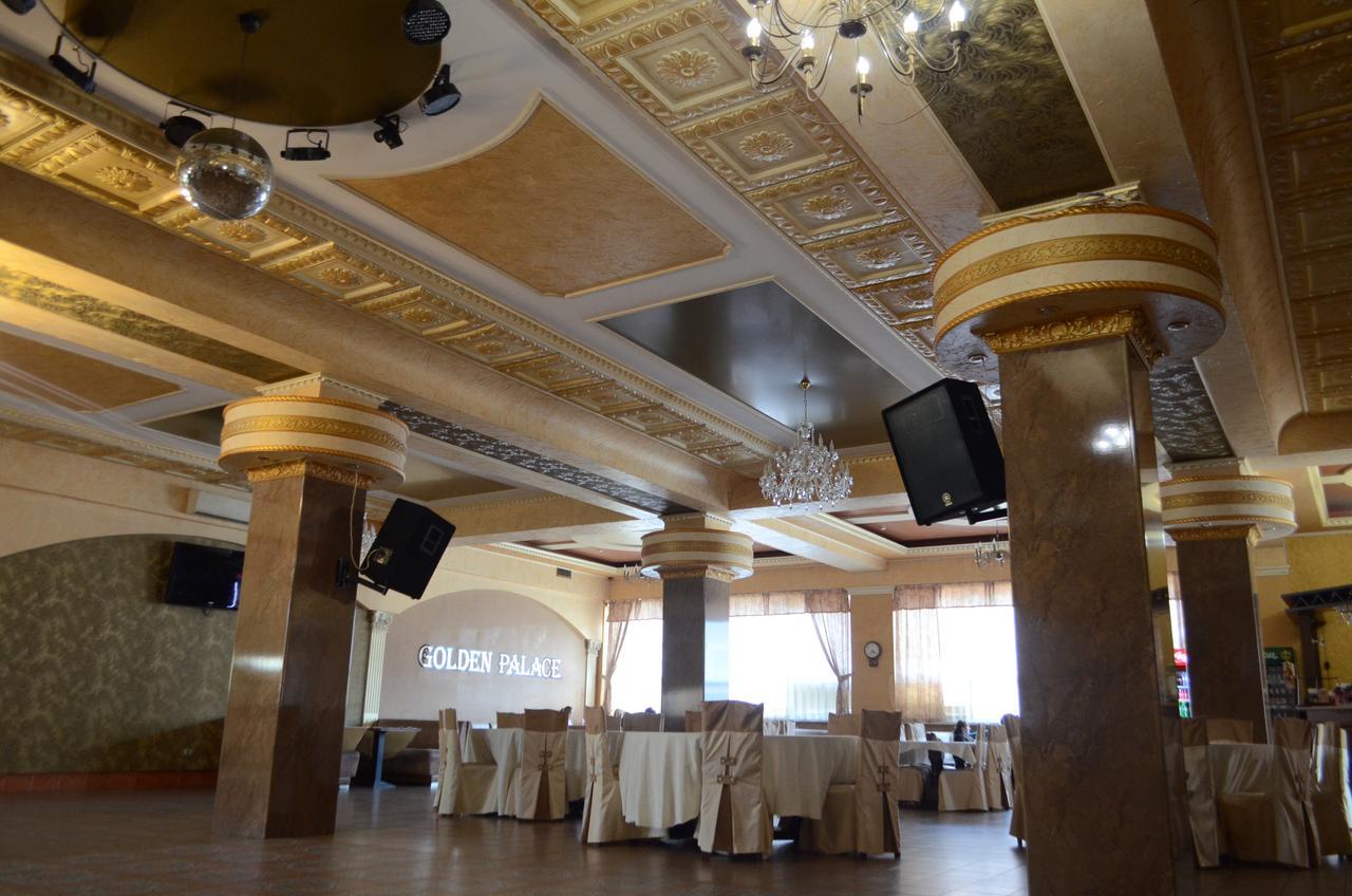 Golden Palace Дубовое Экстерьер фото